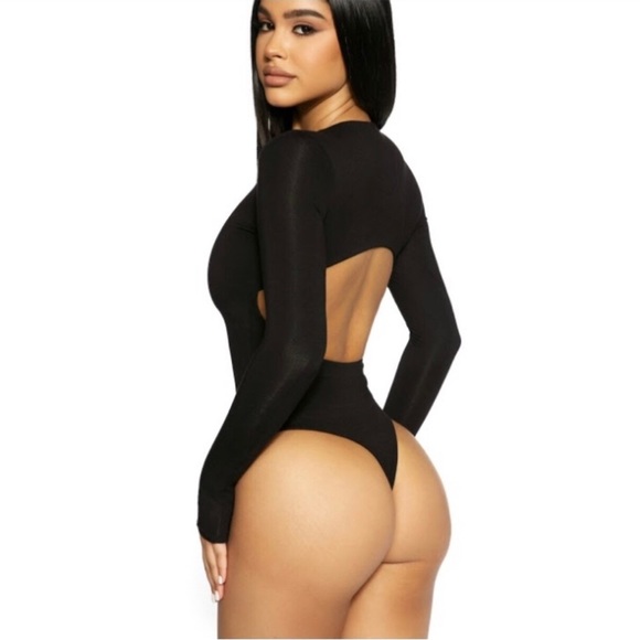 Naked Wardrobe Back It Up Butter Bodysuit - Picture 1 of 9